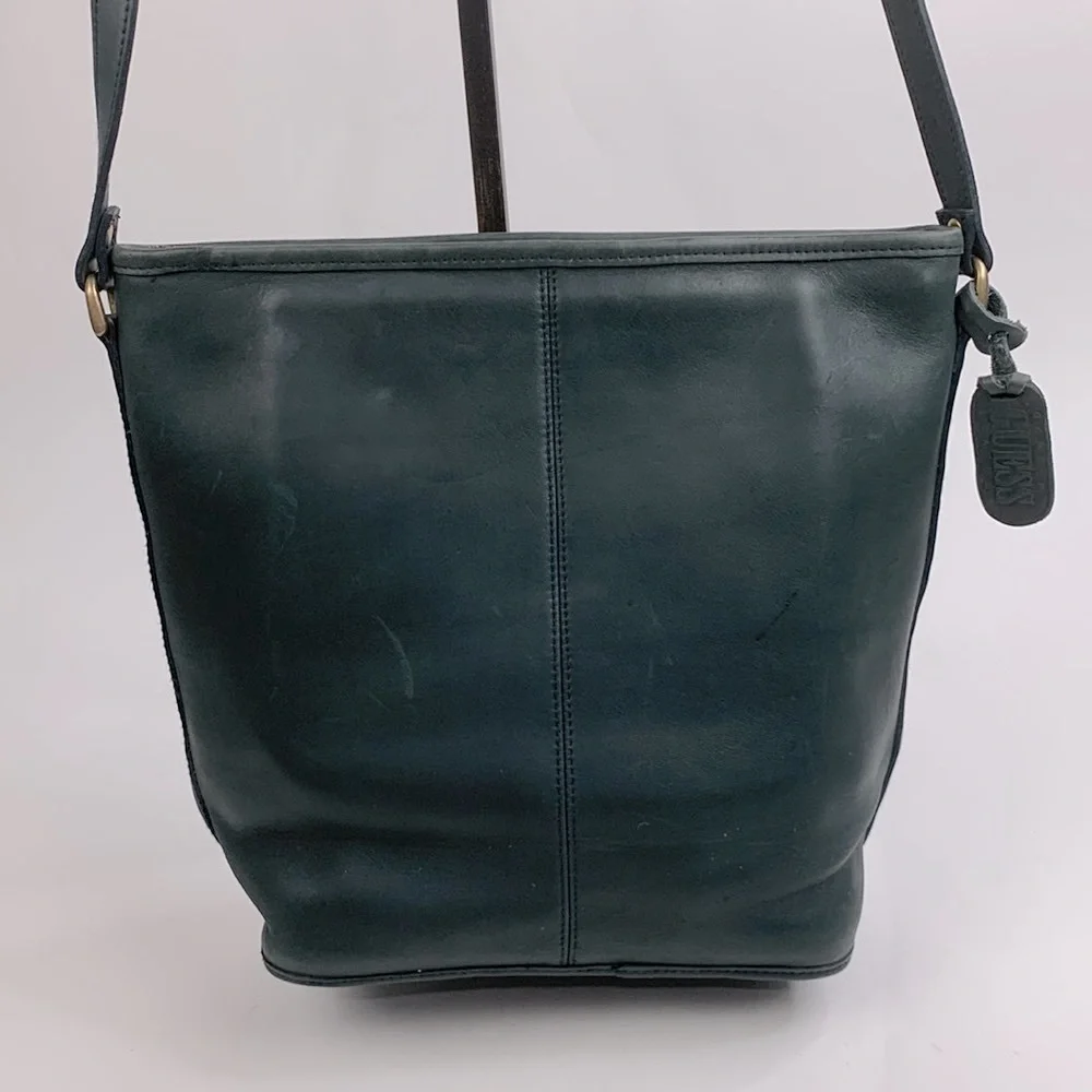 Guess Vintage Shoulder Bag Zip Close Pocket Dark Gray Black Genuine Leather